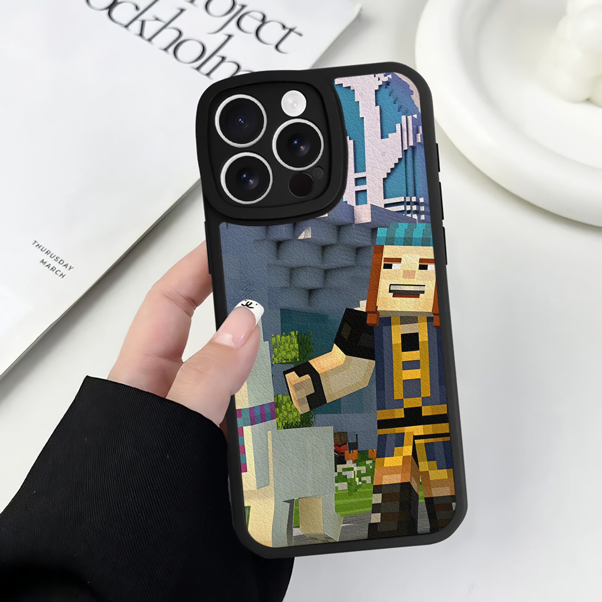 （画像用） マインクラフト ブロックの世界 Minecraft MC Block world 【iPhone 16シリーズ対応】シリコンスマホケース（レザー調） 材質：シリコン